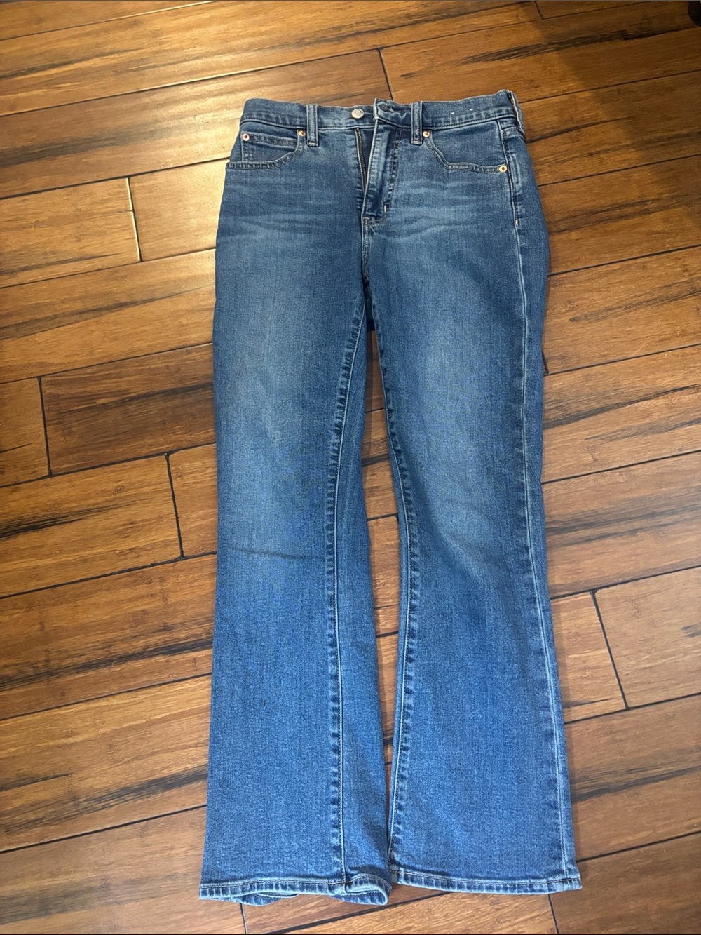 GAP Classic Women's Kick Fit High Rise Jeans